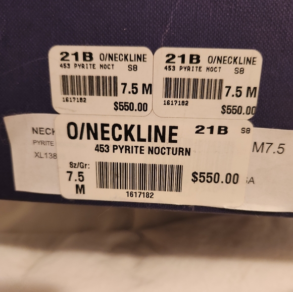 Stuart Weitzman metallic shimmer strappy heels - Picture 4 of 4